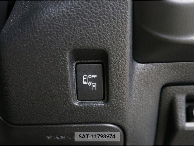 Subaru LEVORG 2017-09 213501-11