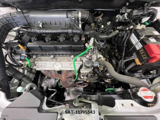 Suzuki SWIFT 2020-04 382044-18