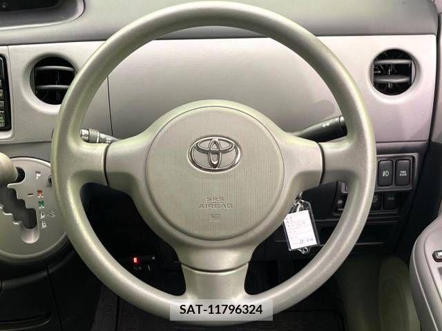 Toyota SIENTA 2004-01 368156-12