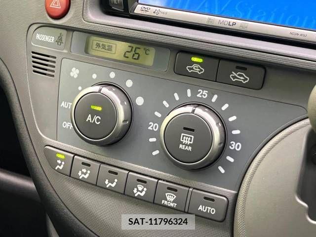 Toyota SIENTA 2004-01 368156-6