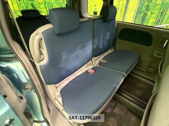 Toyota SIENTA 2004-01 368156-9