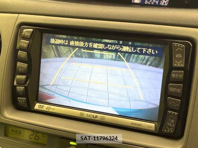 Toyota SIENTA 2004-01 368156-3