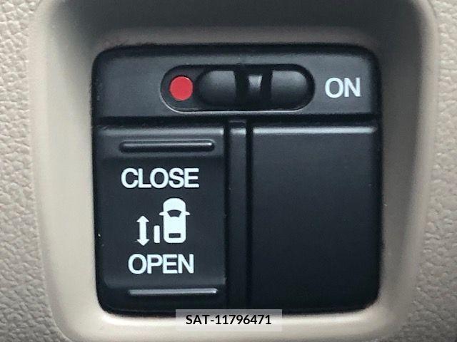 Honda N BOX 2012-06 306451-11