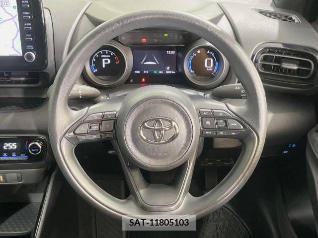 Toyota YARIS 2023-07 395375-9