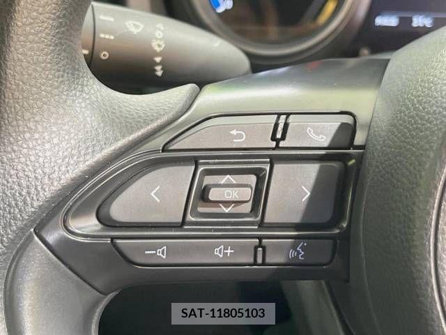 Toyota YARIS 2023-07 395375-8