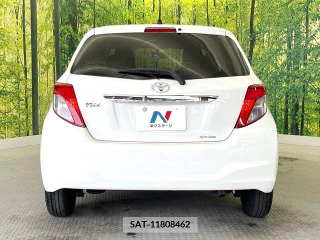Toyota VITZ 2014-02 308721-13