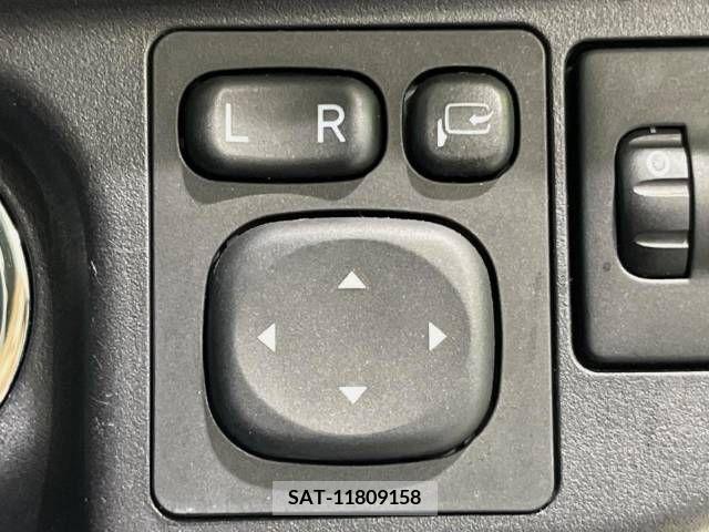 Toyota AQUA 2015-05 314197-6