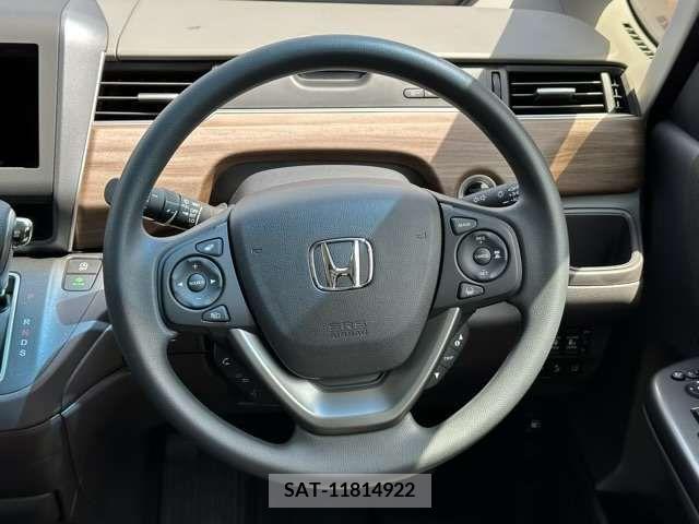 Honda FREED 2024-02 302965-5