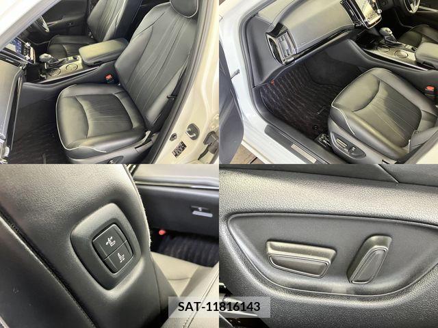 Toyota CROWN SEDAN 2019-04 300617-19