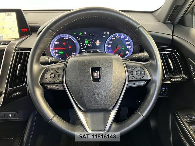Toyota CROWN SEDAN 2019-04 300617-9