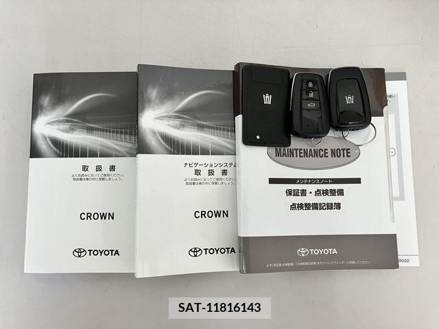 Toyota CROWN SEDAN 2019-04 300617-29