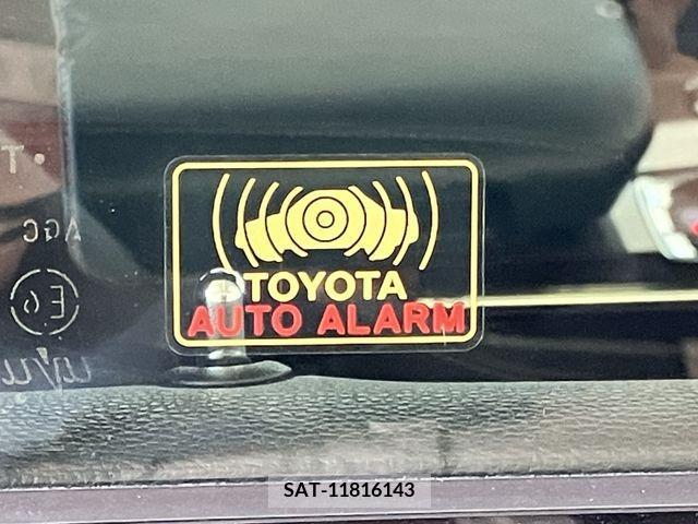 Toyota CROWN SEDAN 2019-04 300617-22