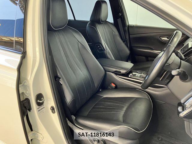 Toyota CROWN SEDAN 2019-04 300617-21