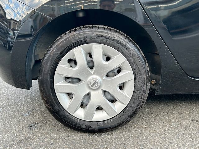Nissan LEAF 2015-07 19628-20