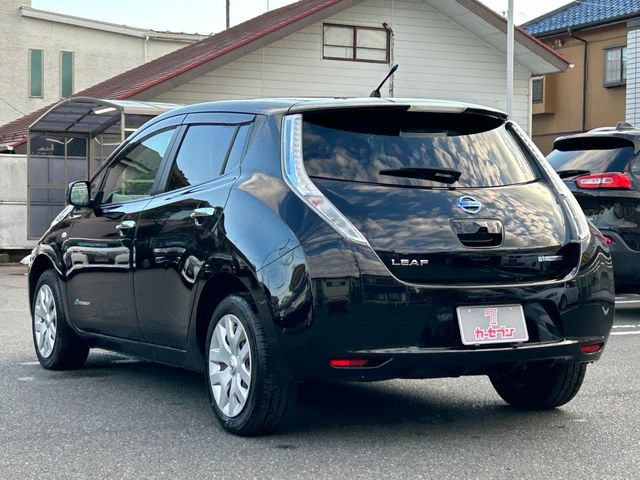 Nissan LEAF 2015-07 19628-6
