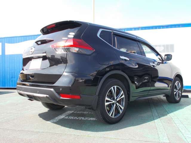 Nissan X-TRAIL 2017-12 3616-1