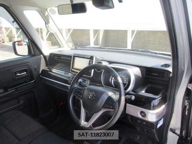 Suzuki SPACIA 2018-02 285735-1