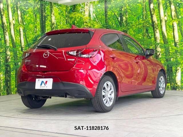 Mazda DEMIO 2017-09 343393-17
