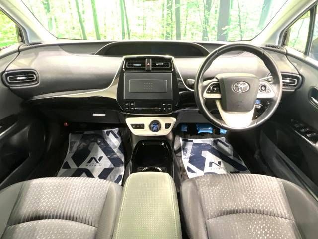 Toyota PRIUS 2018-12 21512-1