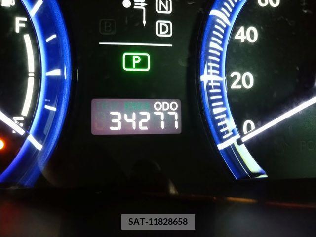 Lexus HS 2011-09 354130-14