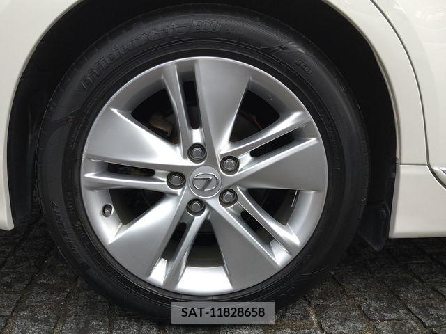 Lexus HS 2011-09 354130-7