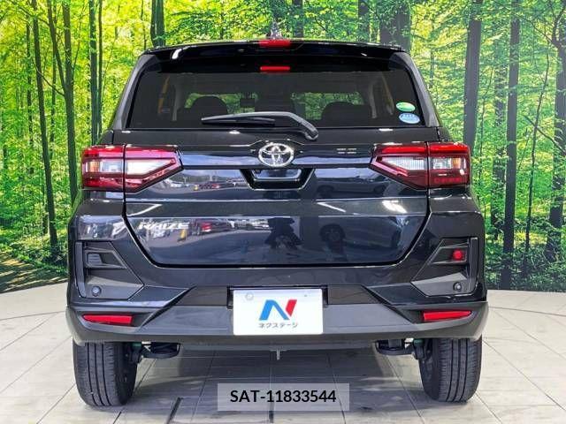 Toyota RAIZE 2020-12 388781-17
