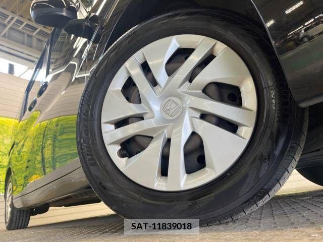 Honda STEP WGN 2016-01 286096-13