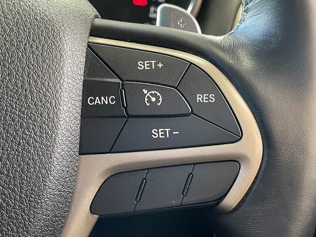 Jeep GRAND CHEROKEE 2016-12 5665-6