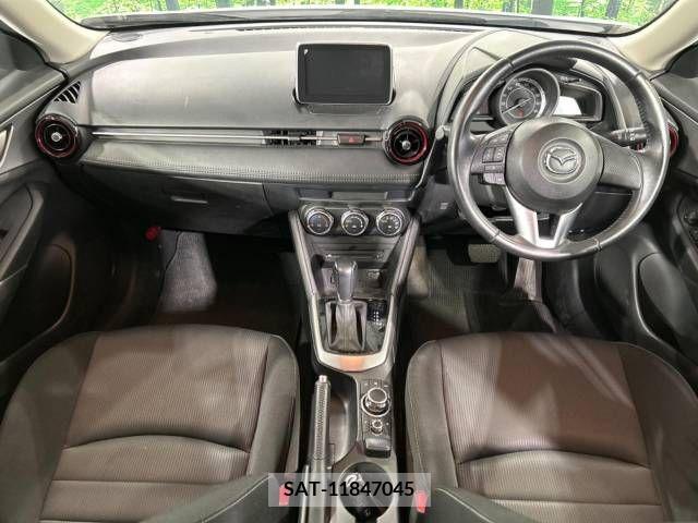 Mazda CX-3 2015-10 302033-1