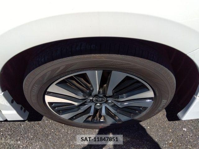 Toyota ALPHARD 2021-02 281035-9
