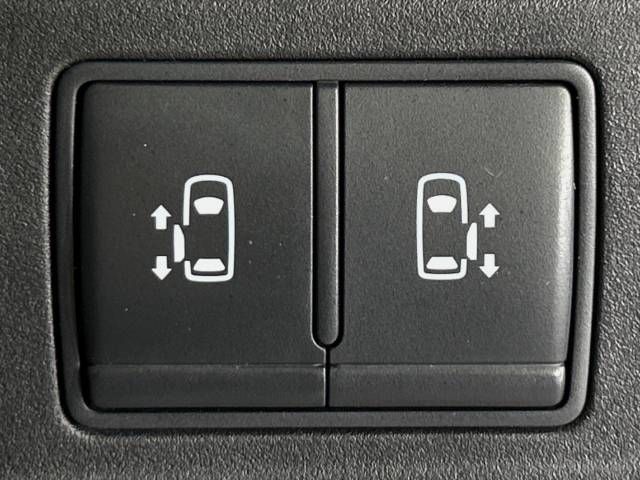 Nissan SERENA 2016-10 181178-3