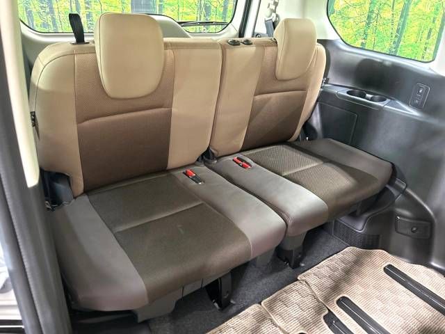 Nissan SERENA 2016-10 181178-9