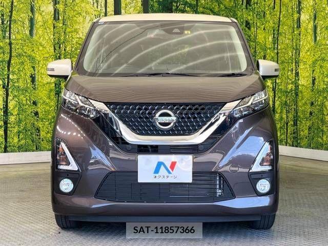 Nissan DAYZ 2019-09 358899-14