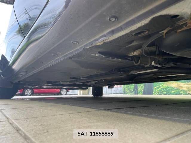 Nissan NOTE 2013-01 346687-16
