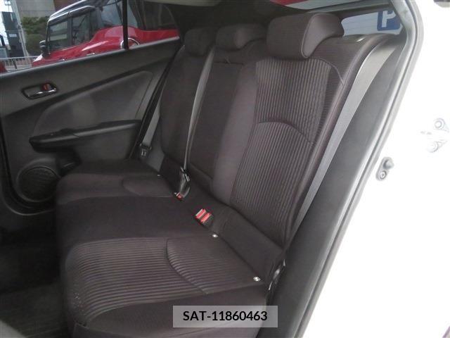 Toyota PRIUS 2019-01 349865-17