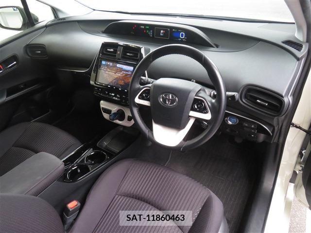 Toyota PRIUS 2019-01 349865-5