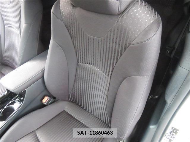 Toyota PRIUS 2019-01 349865-16