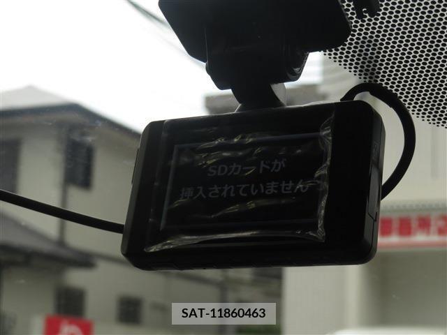 Toyota PRIUS 2019-01 349865-8