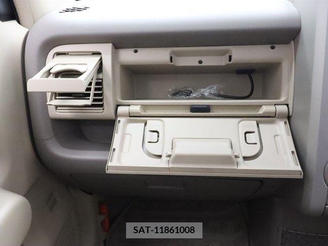 Nissan CUBE CUBIC 2004-12 358418-19