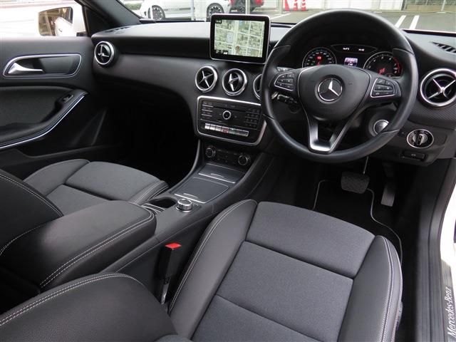 Mercedes Benz A-CLASS 2016-01 188552-4