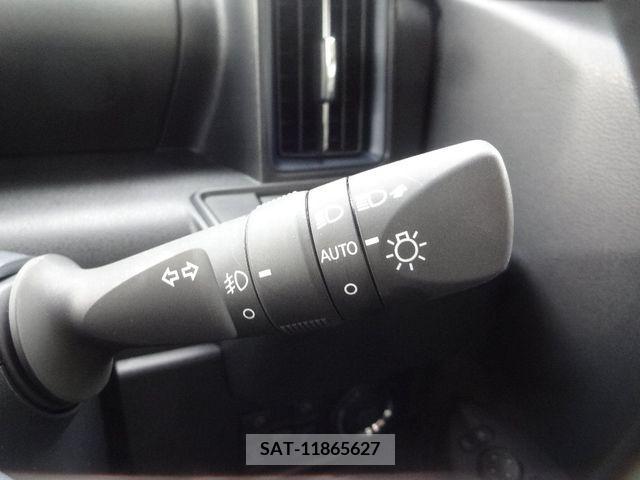 Daihatsu TANTO CUSTOM 2023-08 287277-17