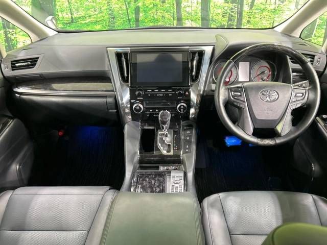 Toyota ALPHARD 2022-06 27107-1