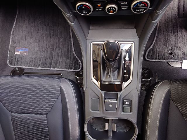 Subaru IMPREZA 2018-05 23768-12