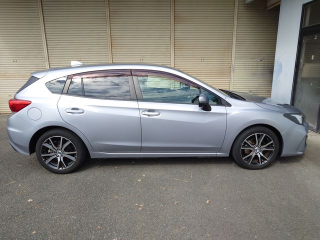 Subaru IMPREZA 2018-05 23768-17