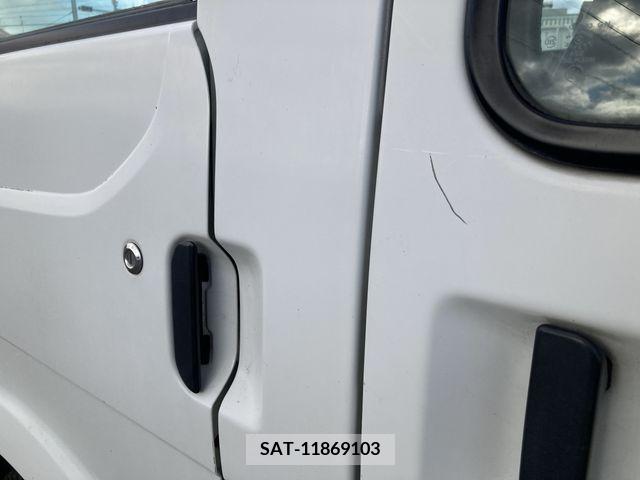 Mazda BONGO VAN 2011-03 212610-16