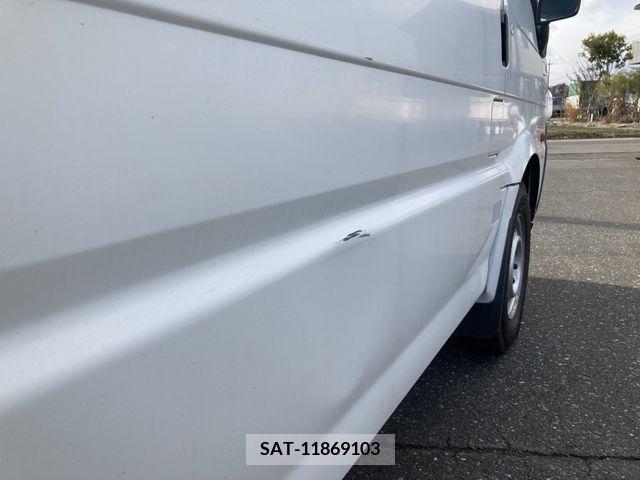 Mazda BONGO VAN 2011-03 212610-15