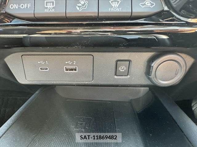 Nissan NOTE 2020-12 365448-28