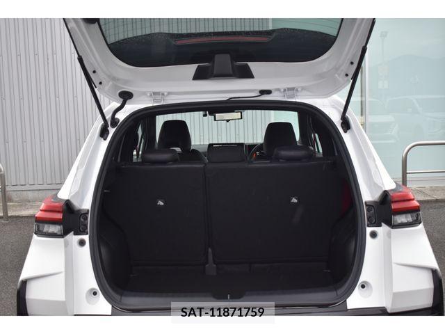 Nissan AURA 2022-11 215541-18