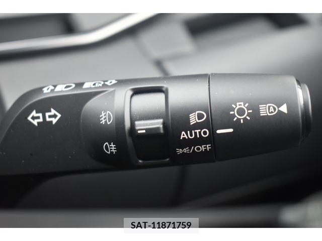 Nissan AURA 2022-11 215541-14
