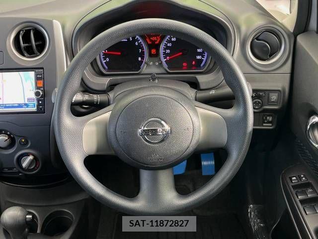 Nissan NOTE 2013-10 342657-11
